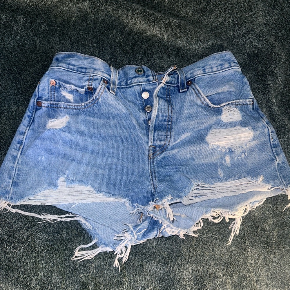 LEVIS 501® ORIGINAL FIT HIGH RISE WOMEN'S SHORTS  SIZE 27